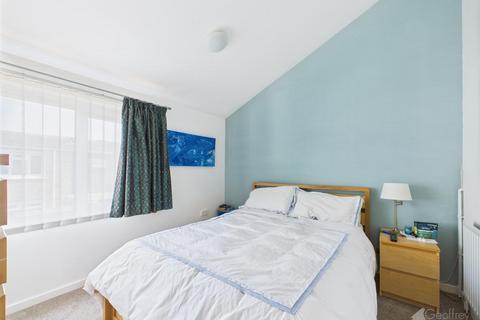 19 The Maples, Harlow, CM19 4QY