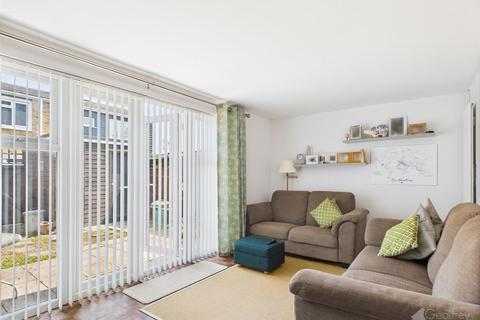19 The Maples, Harlow, CM19 4QY