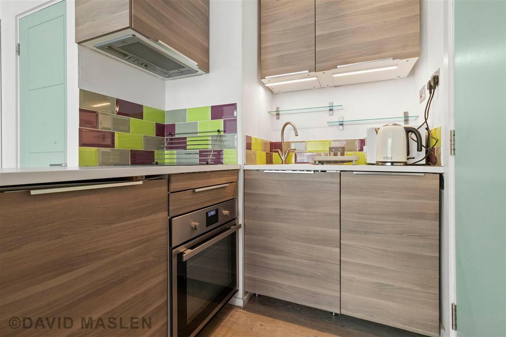 Kitchen2.jpeg