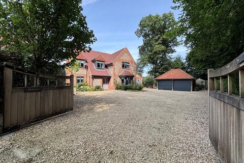 Timberline Thornfield, Stoke Row, Henley-on-thames, RG9 5BF