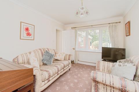 3 bedroom bungalow for sale, Lunnsfield Lane, Knottingley WF11