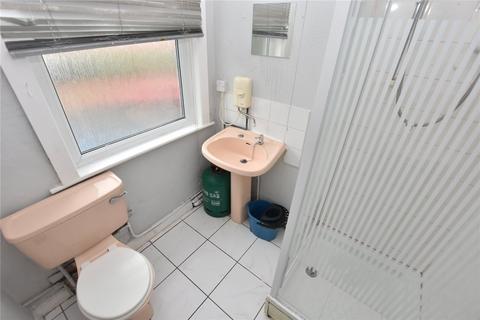 17 Temple Crescent, Leeds, LS11 8BG