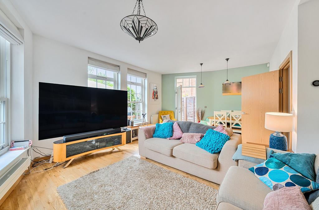 1329458-30-688c8b...