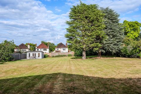 29 Manor Road, Sutton, SM2 7AG