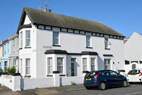 Carlton Road, Redoubt, Eastbourne