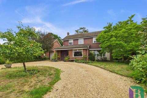 3 bedroom detached house for sale, The Mount, Milton Keynes MK17