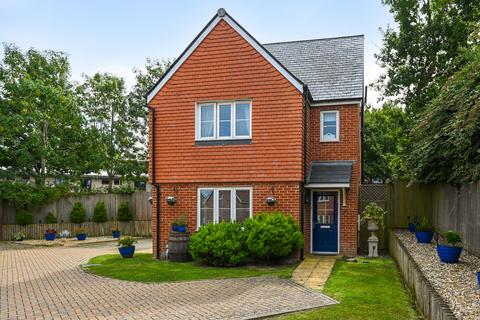 4 bedroom detached house for sale, Hailsham BN27