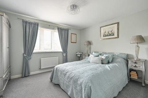 4 bedroom detached house for sale, Viburnum Way, Hailsham BN27
