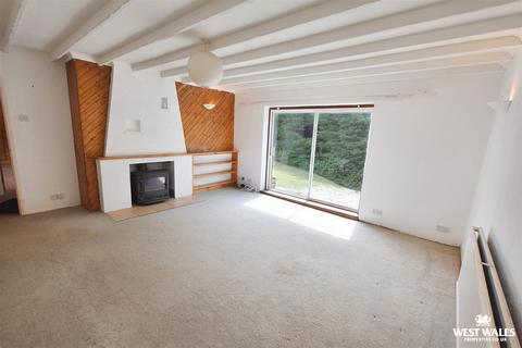 4 bedroom detached bungalow for sale, Meadow Lane, Nolton Haven, Haverfordwest