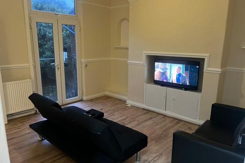 4 bedroom terraced house for sale, Lock Side, Stalybridge, Stalybridge