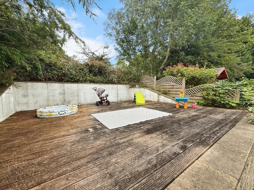 Pbox-garden-314039.jpg