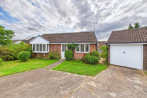 2 bedroom detached bungalow for sale - Colin Mclean Road, Dereham