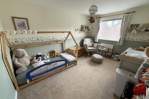 5 Blake Close, Hethersett, Norwich, NR9 3GS