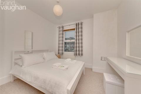 5 bedroom end of terrace house to rent, Robertson Road, Brighton, BN1