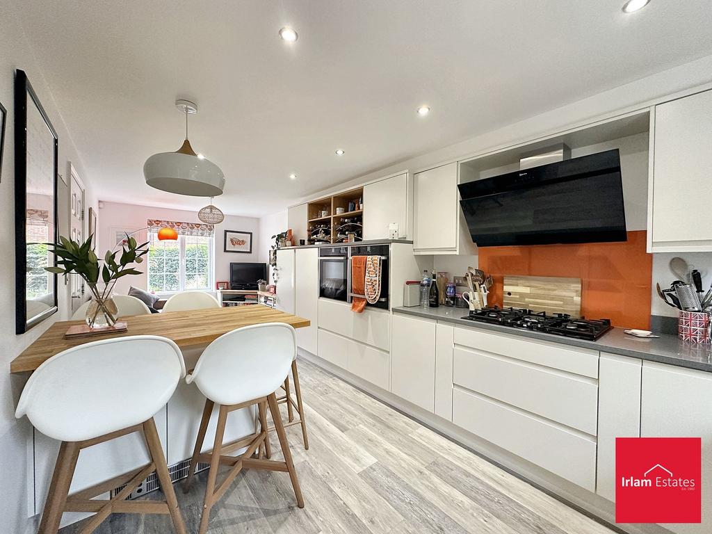 Kitchen diner