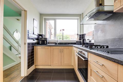 3 bedroom semi-detached house for sale, Foxhill Road, Carlton NG4