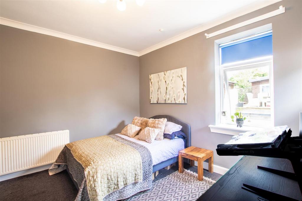 Bedroom-3.jpg