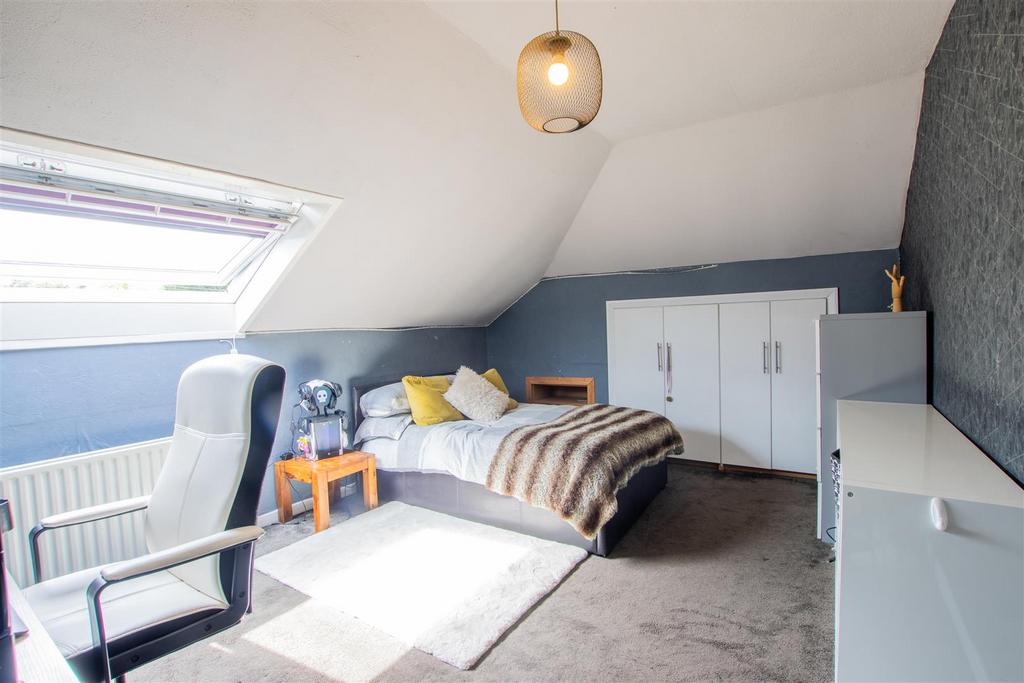 Bedroom-2-2.jpg