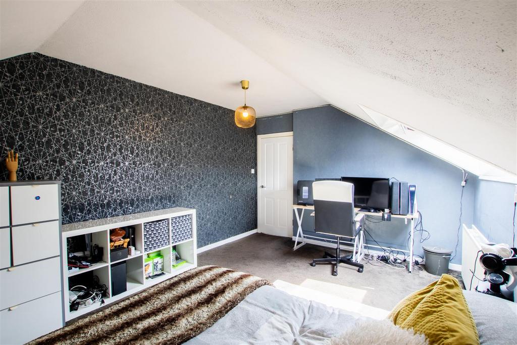 Bedroom-1-2.jpg