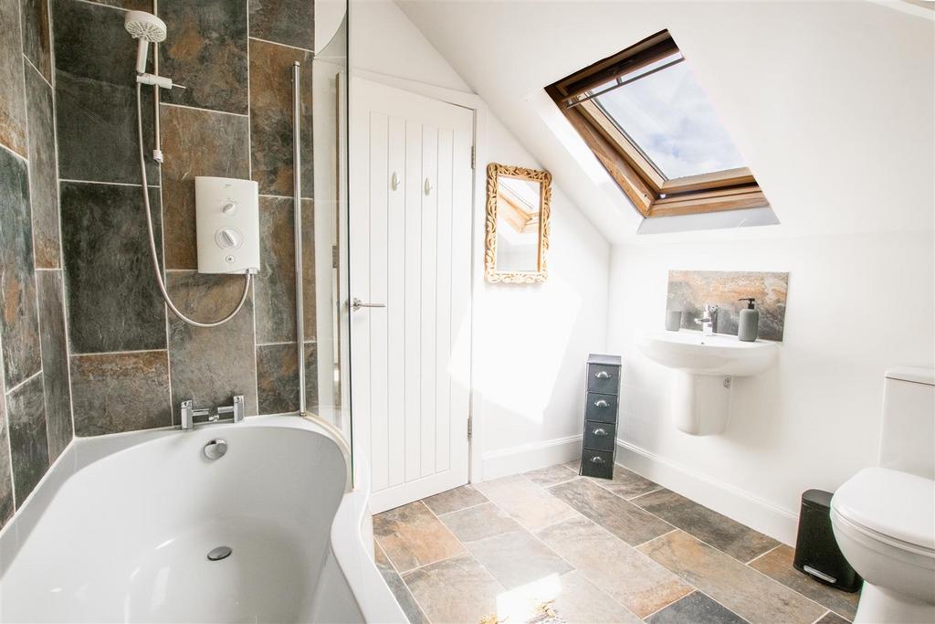 Bathroom-2.jpg