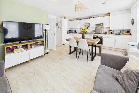 undefined, Sangster Close, Crawley RH10