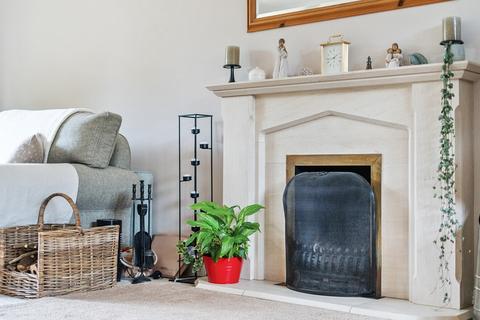 4 bedroom detached house for sale, Seymour Road, Hampshire GU35