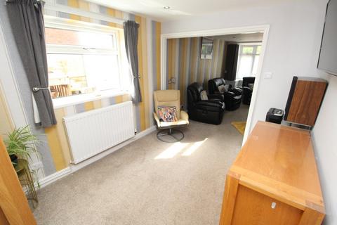 4 bedroom detached house for sale, Wale Road, Leicester LE8