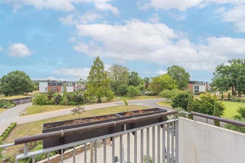 1 bedroom retirement property for sale, 25 The Pavilion, Wadswick Green, Corsham