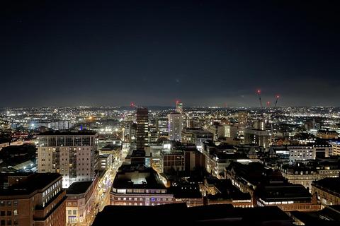 2 bedroom penthouse to rent, Albion Street, Leeds LS2