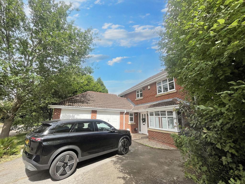 4 Tudor Road