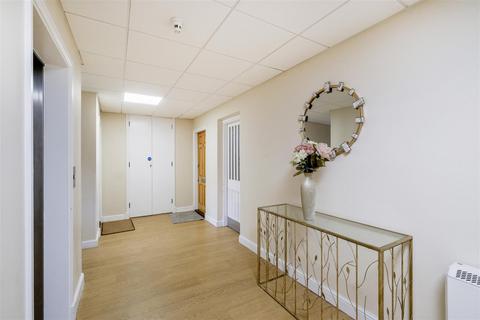 undefined, Epping New Road, Buckhurst Hill