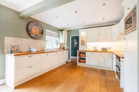 6 bedroom detached house for sale, Alburgh Road, Hempnall