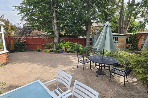 undefined, Orchard Close, Radcliffe-On-Trent