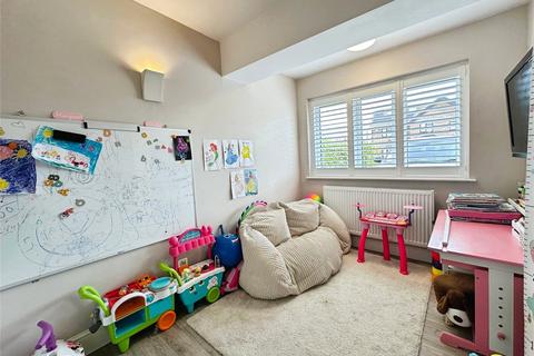 94 Tithe Barn Drive, Maidenhead, SL6 2DE