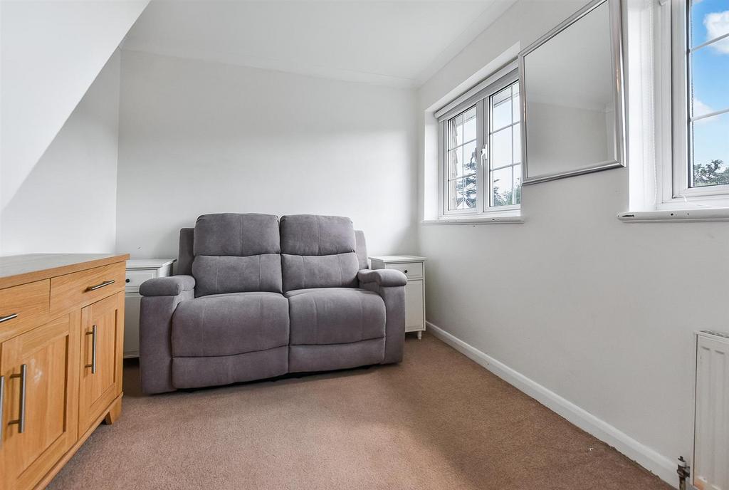 Bedroom 2.jpg