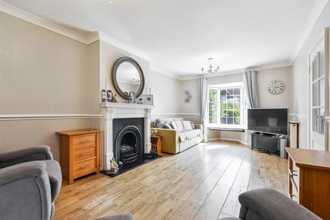 undefined, The Avenue, Aylesford