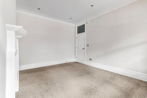 2 bedroom flat to rent, Elgin Avenue, London, W9