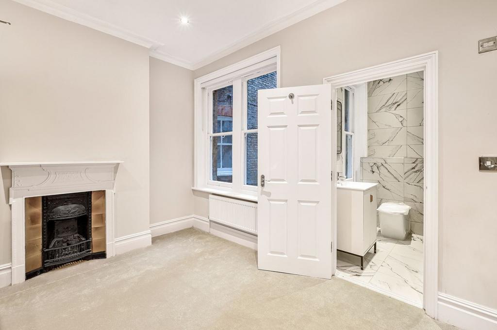 Bedroom/Ensuite