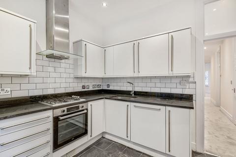 3 bedroom flat to rent, Elgin Avenue, London, W9