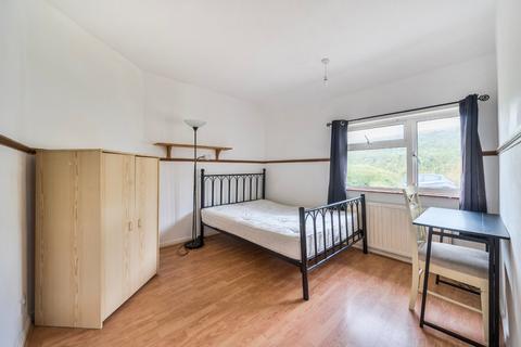 5 bedroom semi-detached house to rent, Wolseley Road, East Sussex BN1