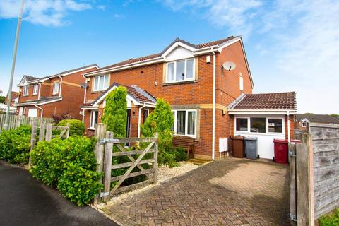 10 The Meadows, Darwen, BB3 0PF