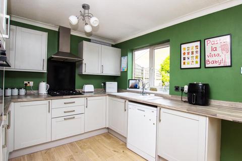10 The Meadows, Darwen, BB3 0PF