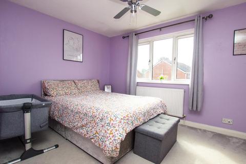 10 The Meadows, Darwen, BB3 0PF