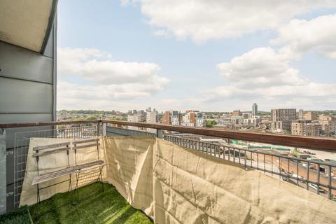 2 bedroom apartment to rent, Tarves Way, Greenwich, SE10