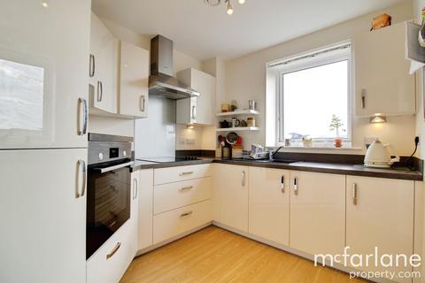 1 bedroom flat for sale, Lowry Way, Swindon SN3