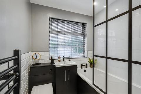 3 bedroom semi-detached house for sale, Cleve Avenue, Toton