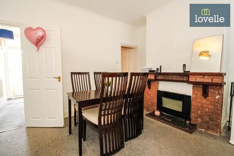 3 bedroom terraced house for sale, Heneage Road, Grimsby DN32