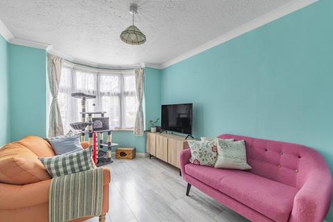 undefined, Sunningdale Avenue, Feltham TW13