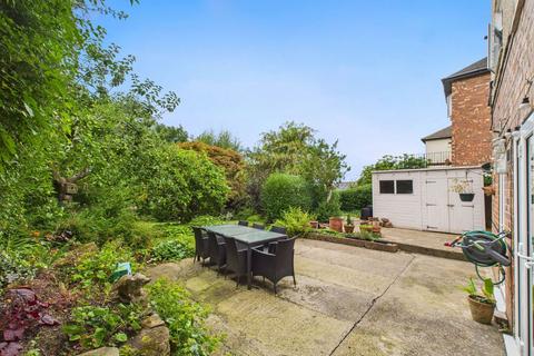 9 Coronation Road, Nottingham, NG3 5JN