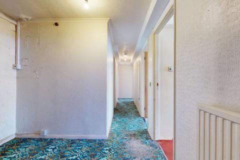 2 bedroom flat for sale, 56 Prospect Ring, East Finchley, London, N2 8BP